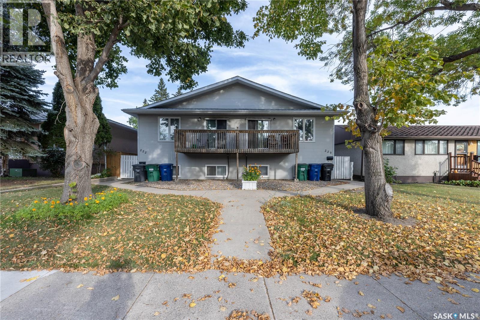 220-222 V Ave N, Saskatoon, SK S7L 3E6