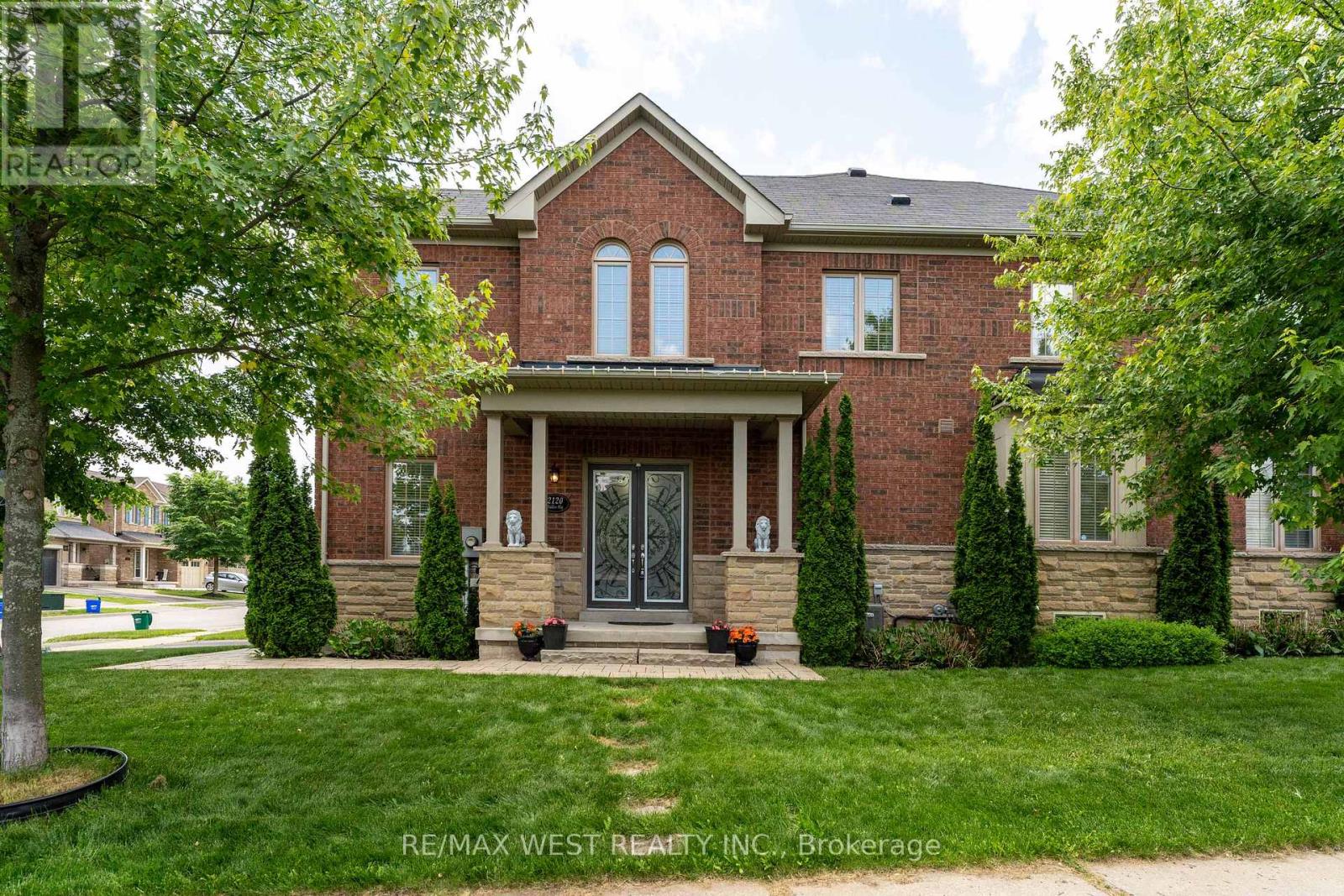 2120 Fiddlers Way, Oakville Wm Westmount, ON L5M 0M5