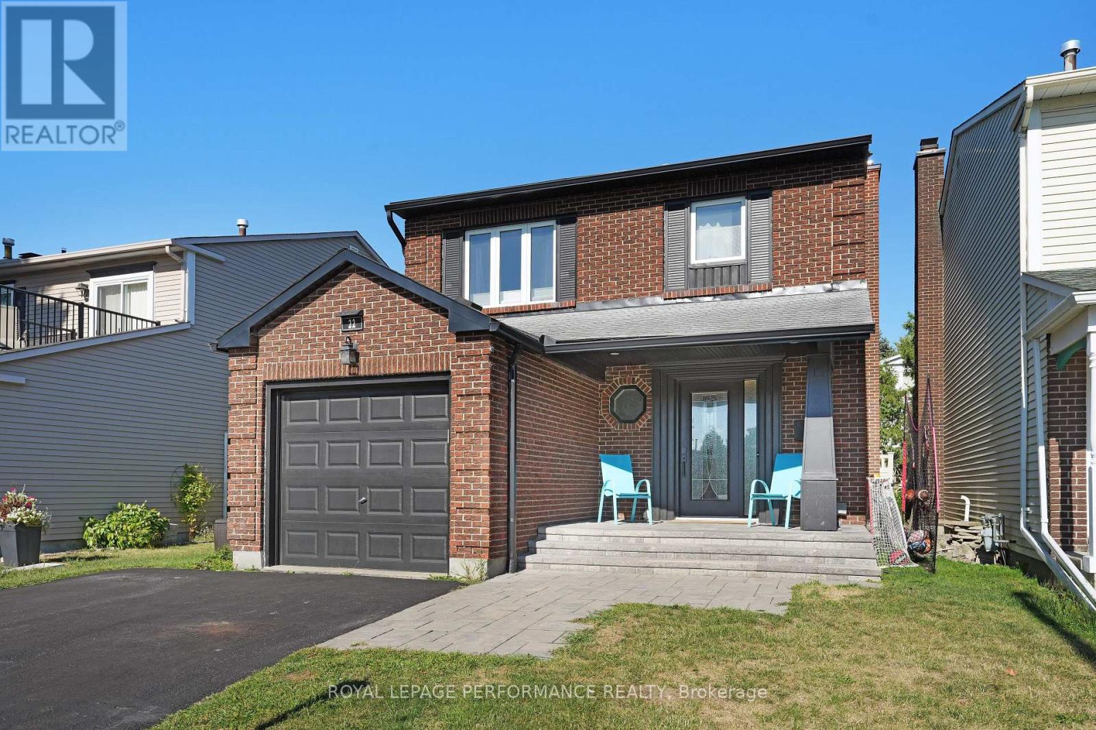 22 Otten Dr, Ottawa, ON K2J 1J2