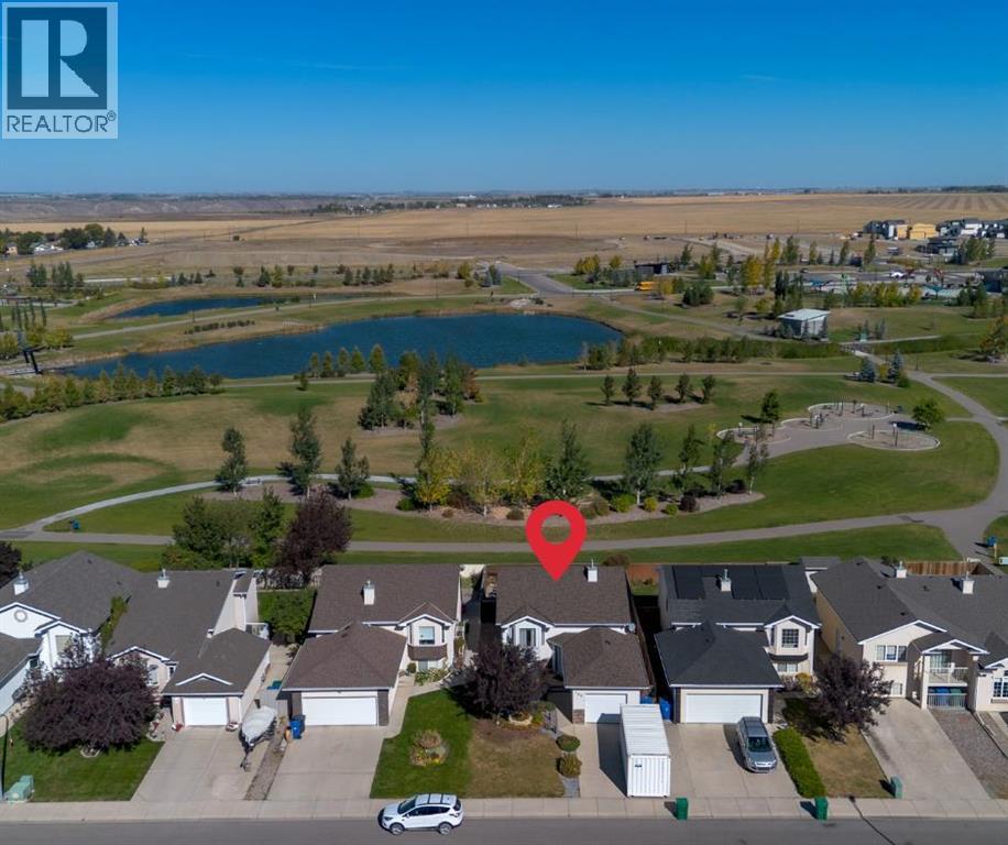 188 Cougar Way N, Lethbridge, AB T1H 6P4