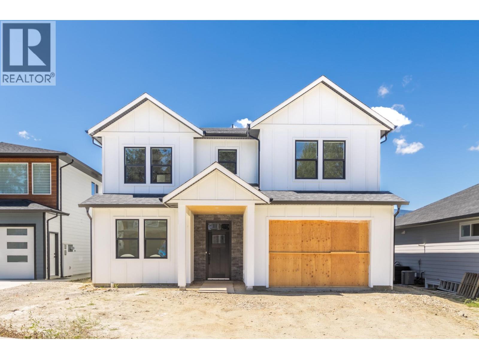 21 Street Ne Unit 1401, Salmon Arm, BC V1E 0G8