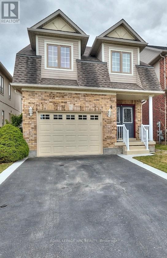 4 Alex Grant Pl, St. Catharines, ON L2P 0A2