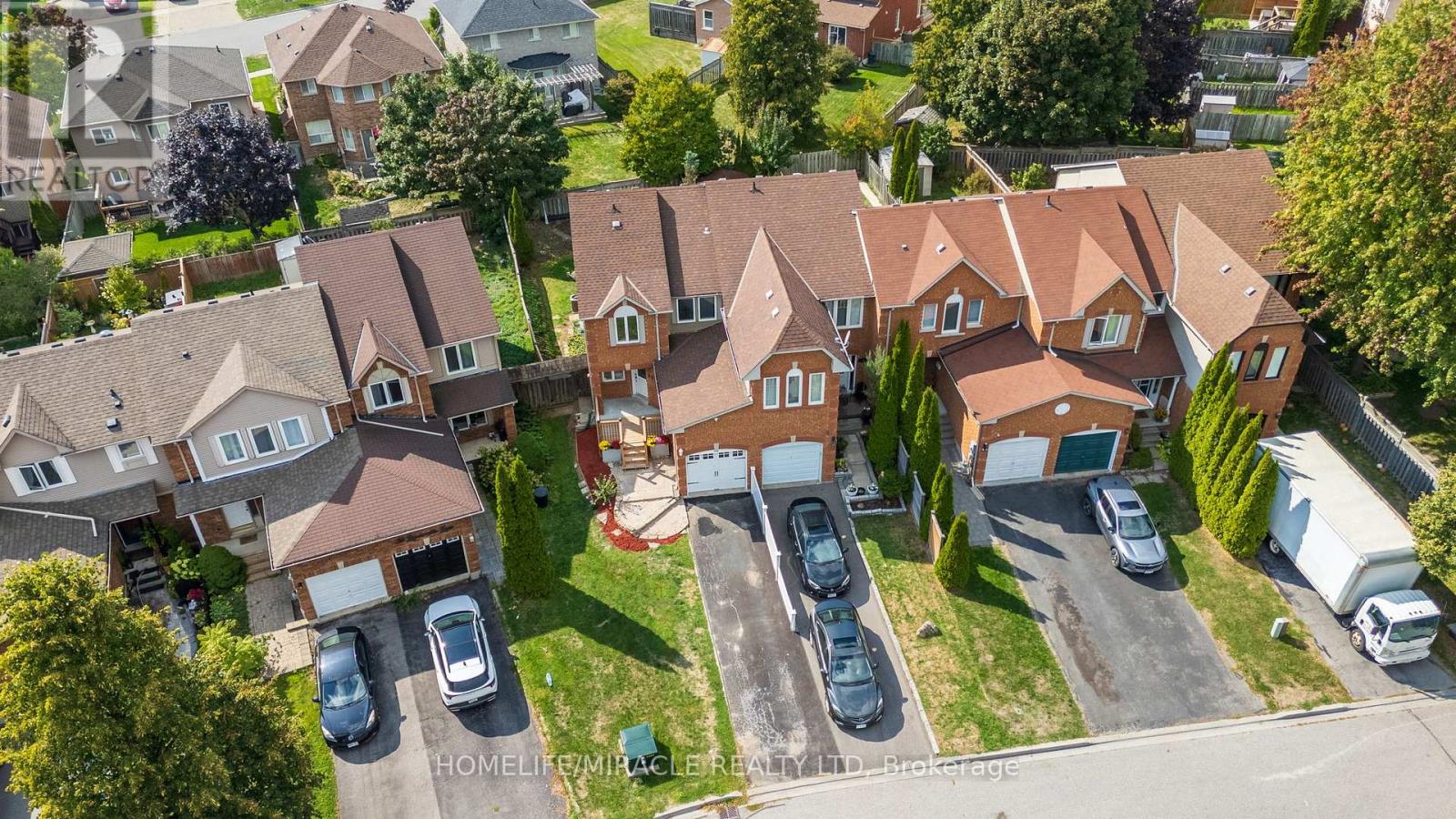 40 Landerville Ln, Clarington, ON L1C 4W8