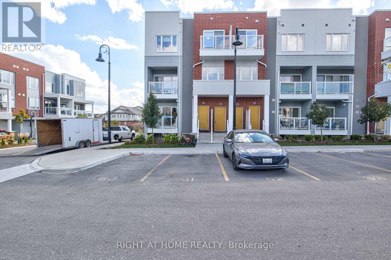 34 Vitality Dr, Kitchener, ON N2R 0R7