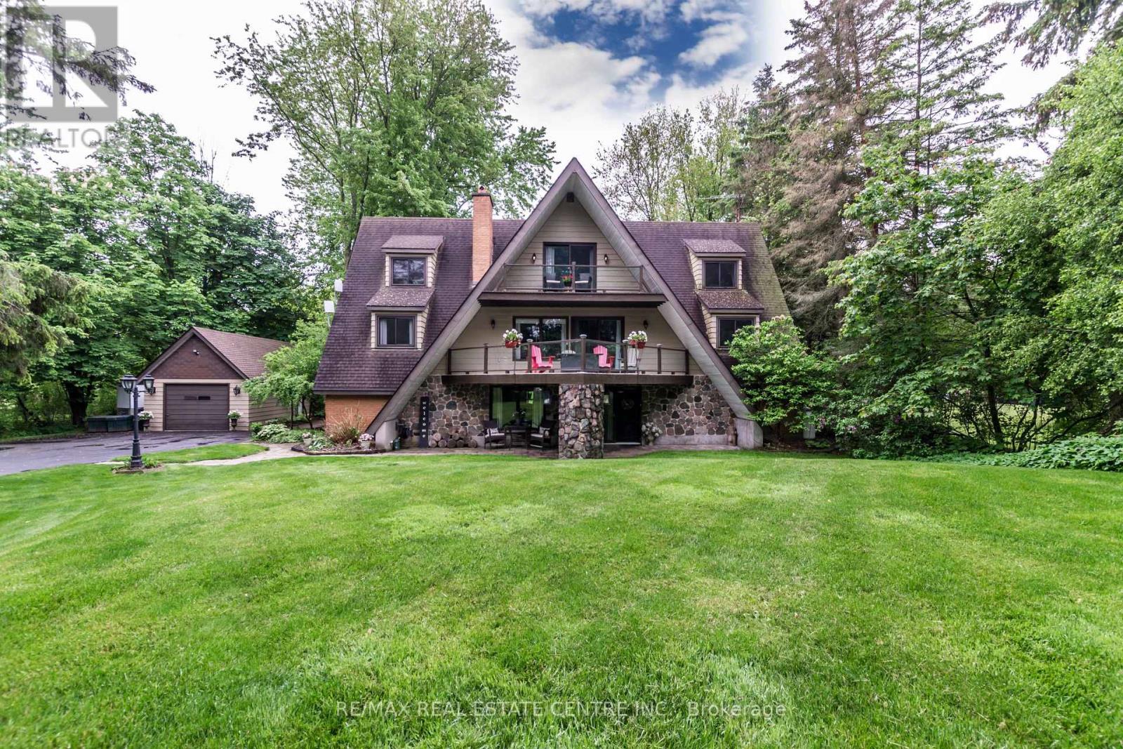6607 Ellis Rd, Puslinch, ON N3C 2V4