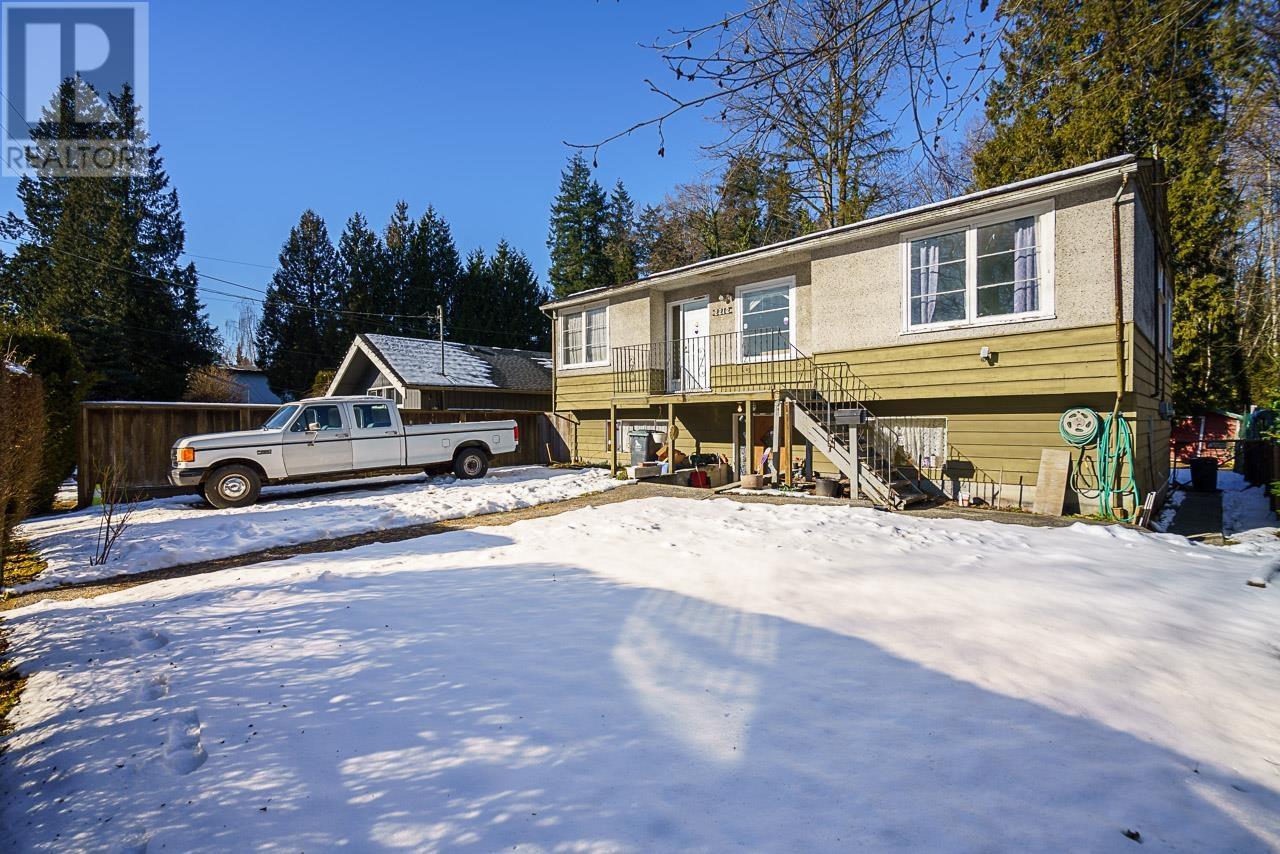 2212 Old Dollarton Rd, North Vancouver, BC V7H 1A8