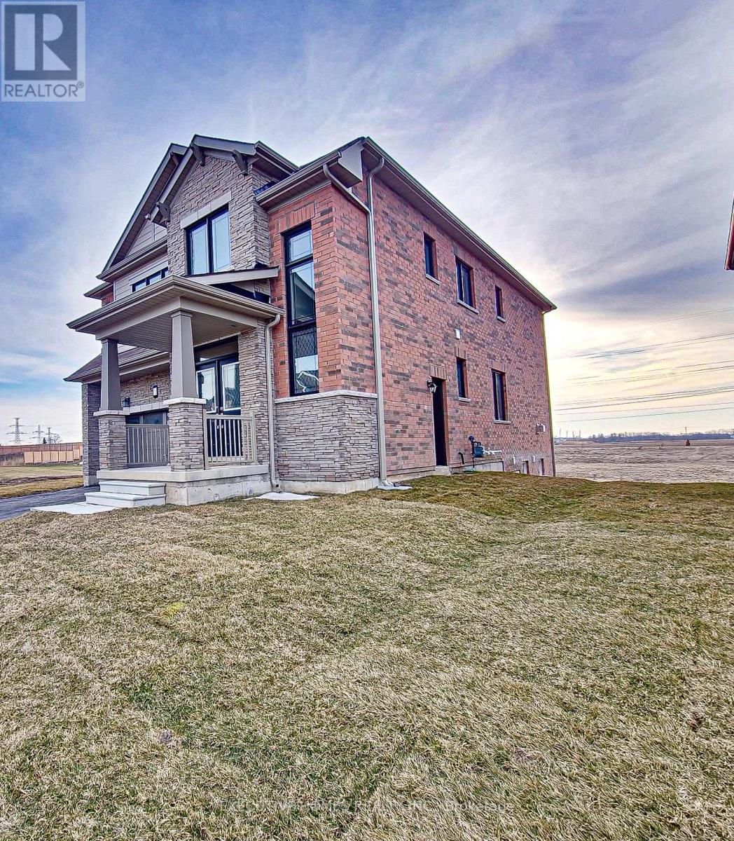 110 Explorer Way, Thorold, ON L2V 0K3