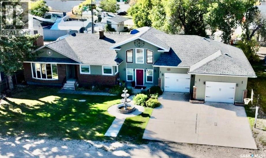 309 Prince St, Hudson Bay, SK S0E 0Y0