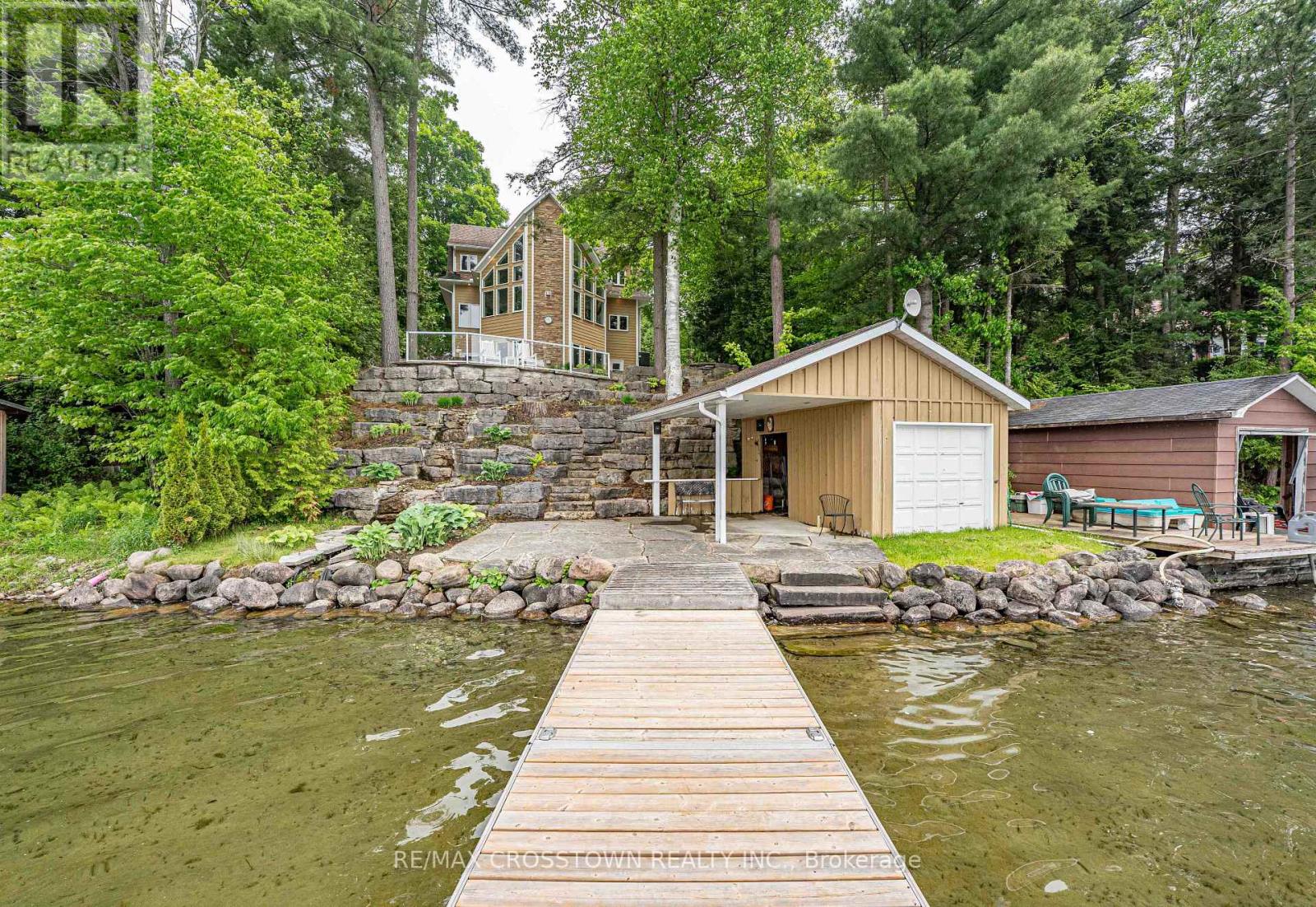 2240 S Orr Lake Rd, Springwater, ON L0L 1P0