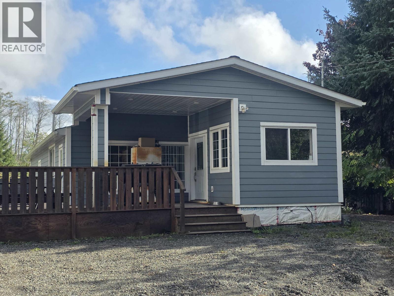 552 Kalum Lake Rd, Terrace, BC V8G 0C1