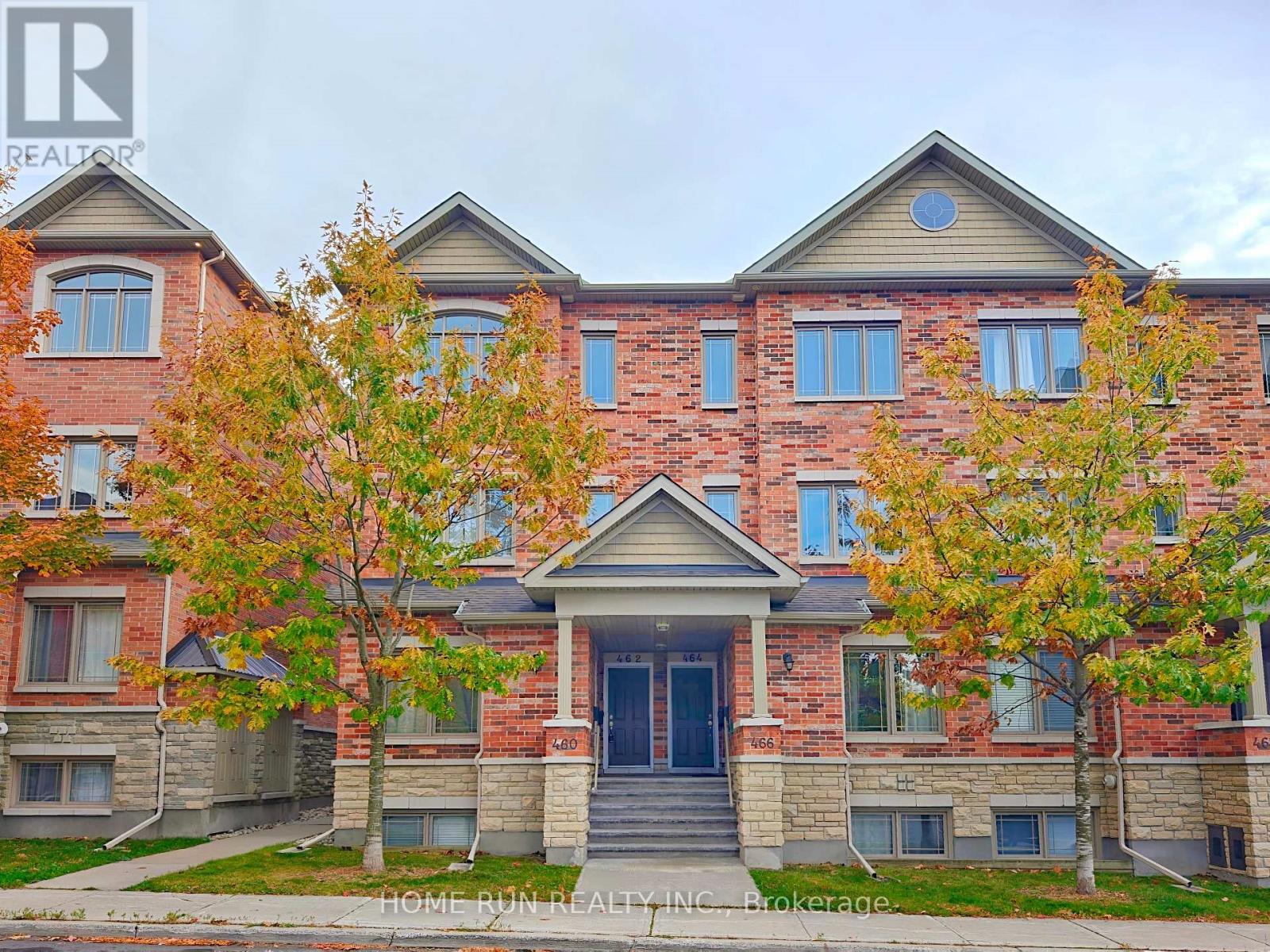 462 Leboutillier Ave, Ottawa, ON K1K 2V7