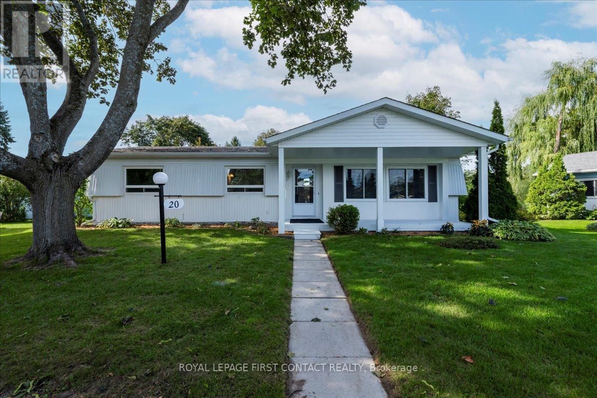 20 Main St, Innisfil, ON L9S 1M8