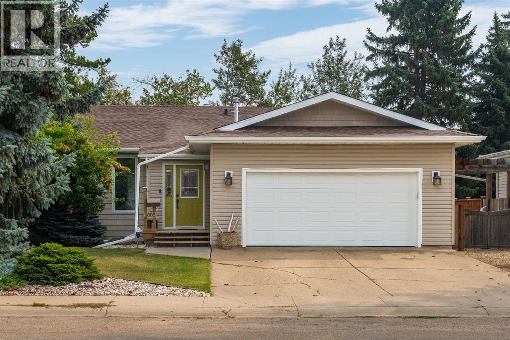 65 Street Unit 5005, Camrose, AB T4V 3E6