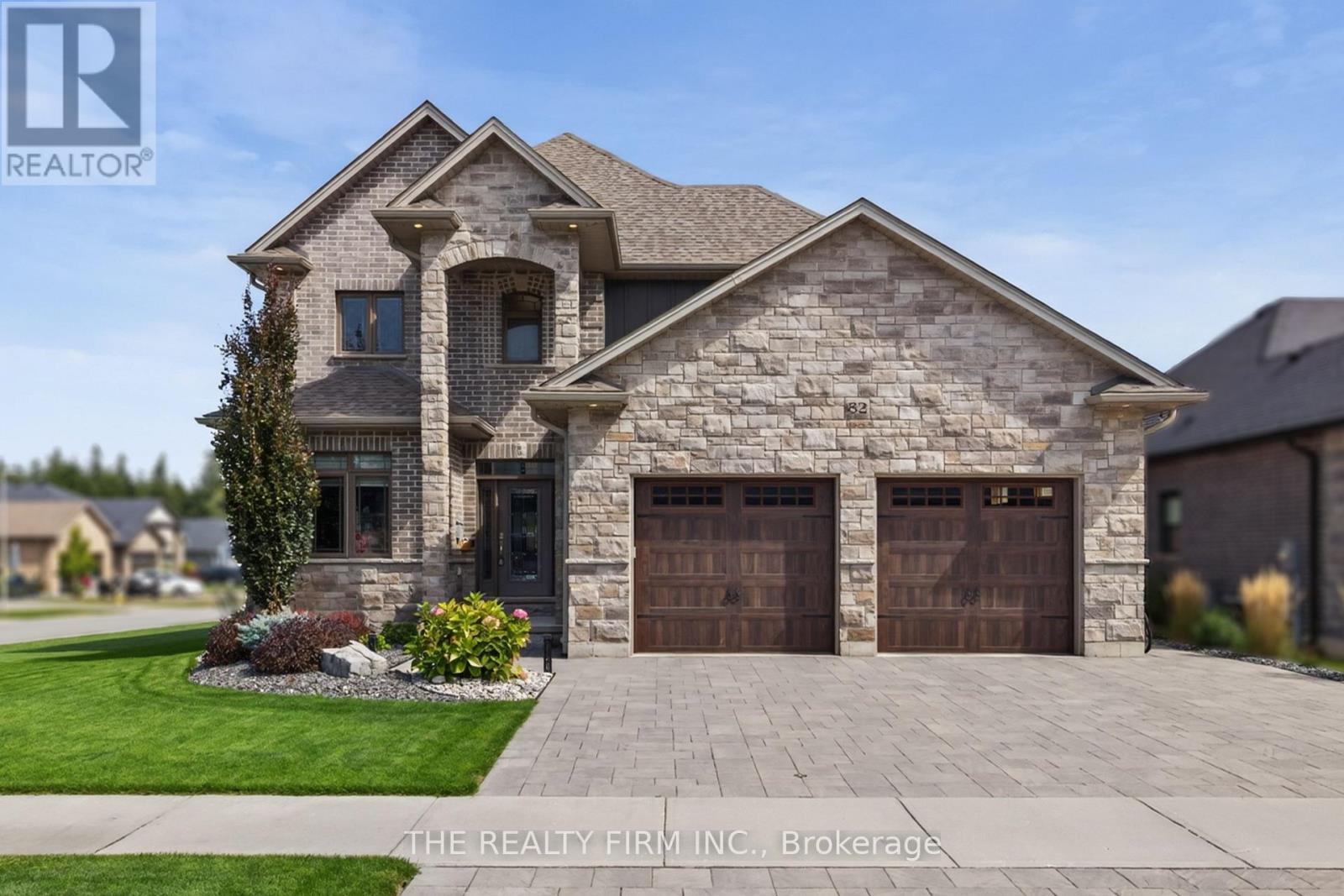 82 Ashby Cres, Strathroy-Caradoc, ON N7G 0A7