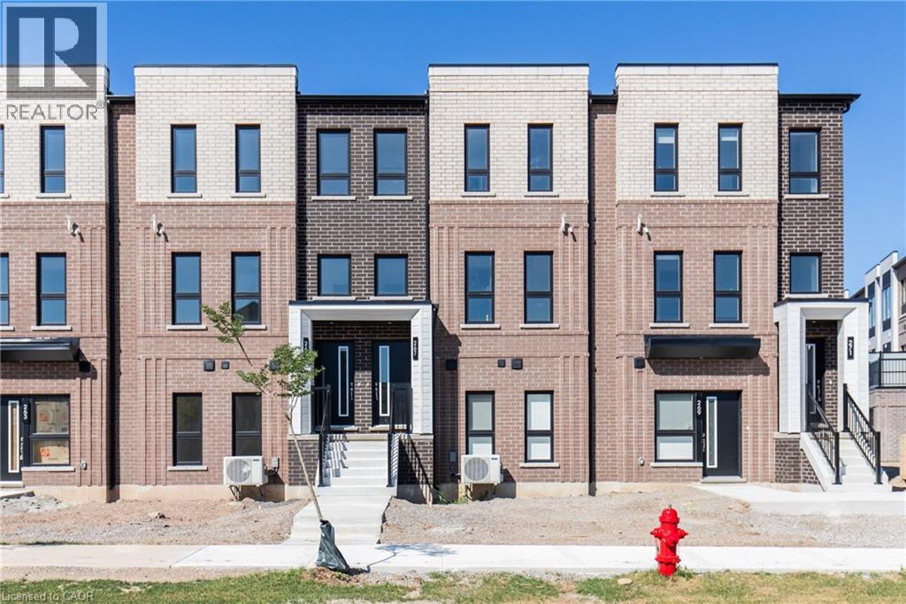 265 Burke St, Waterdown, ON L0R 2H7