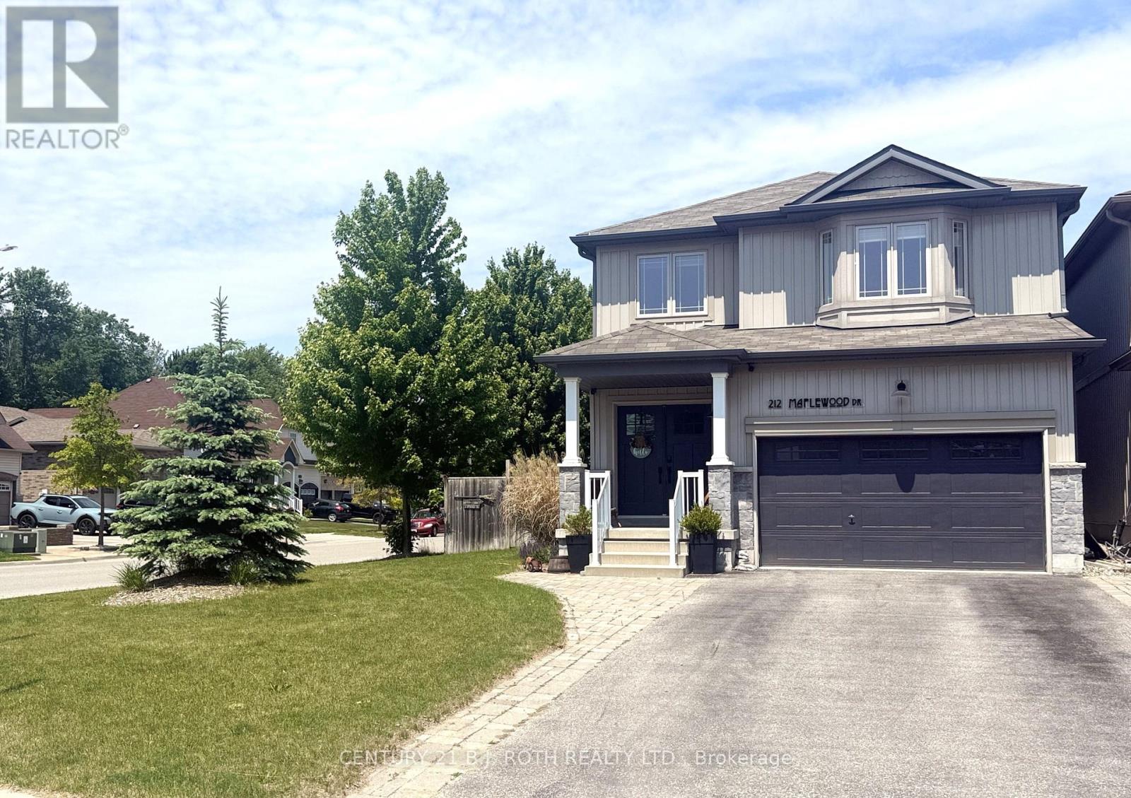 212 Maplewood Dr, Essa Angus, ON L0L 1B4
