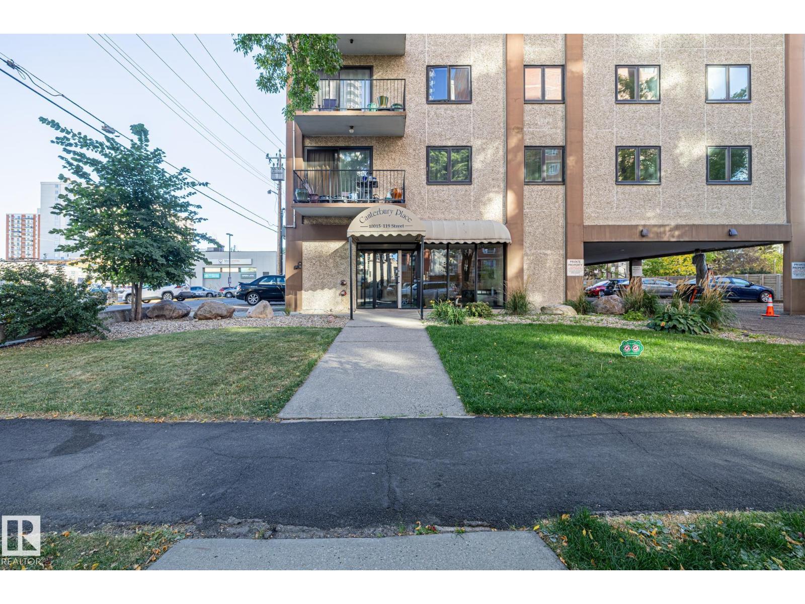 10015 119 Street Northwest #702, Edmonton, AB T5K 1Y7