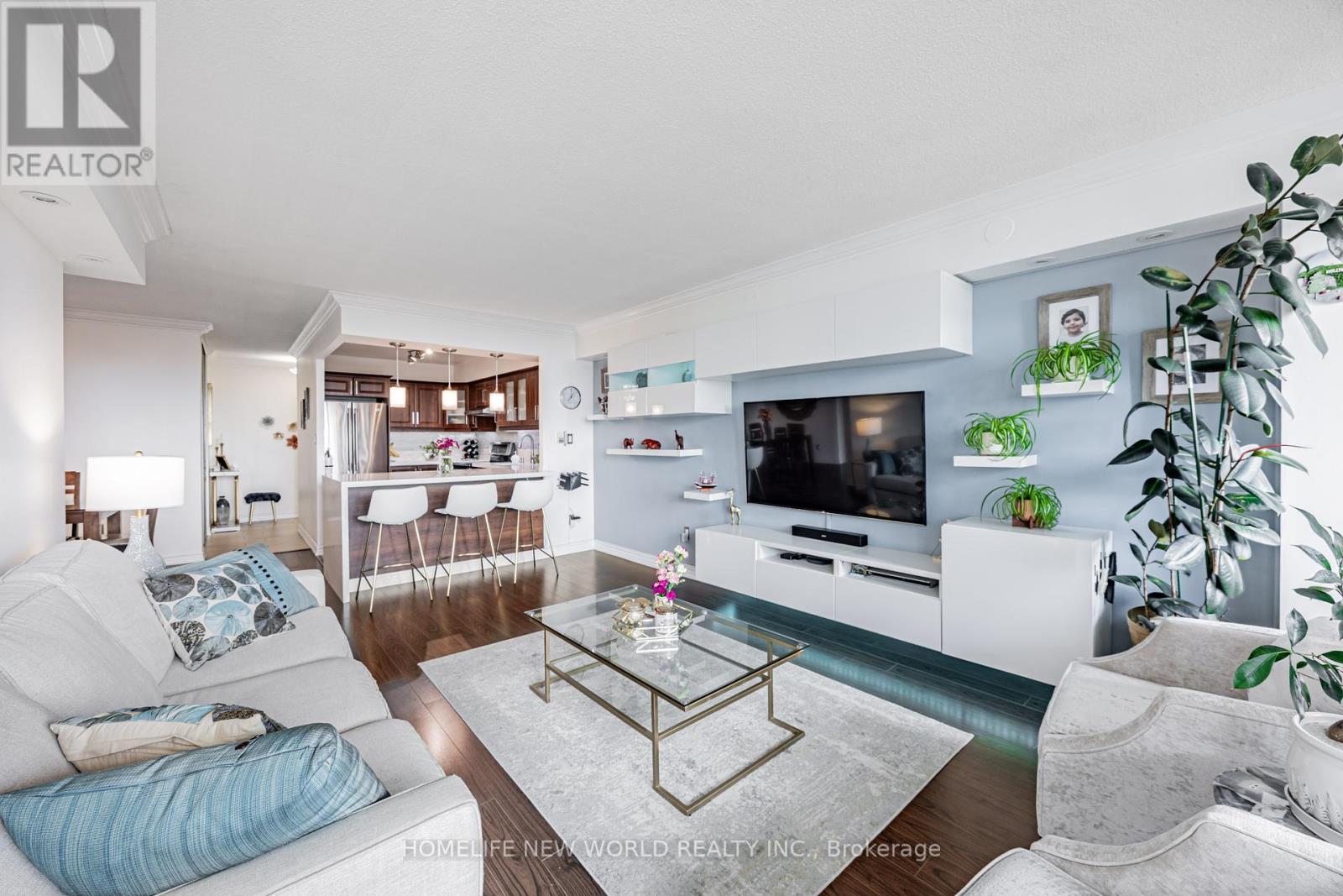 708 3300 Don Mills Rd, Toronto, ON M2J 4X7