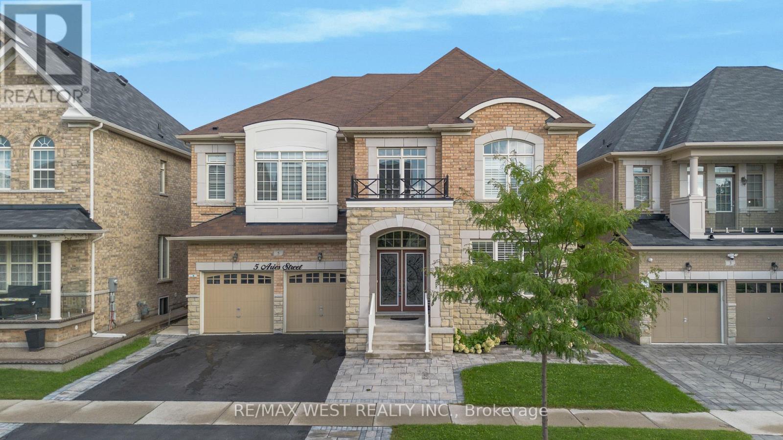 5 Aries St, Brampton, ON L6Y 0H8