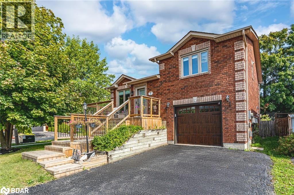 1 Wessenger Dr, Barrie, ON L4N 8R8