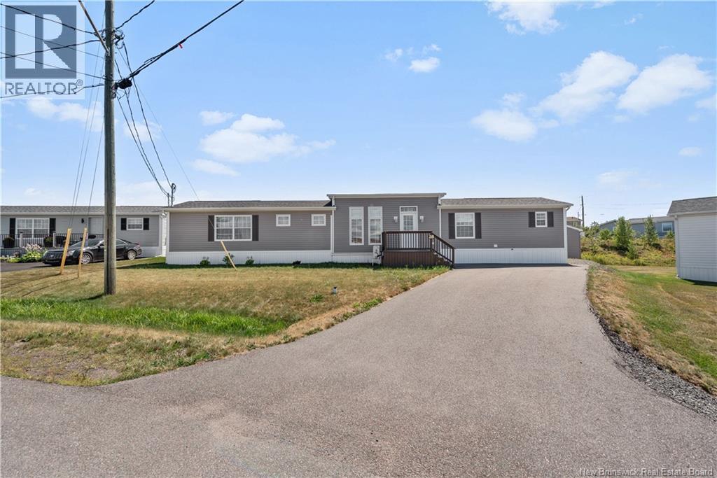 28 Cranbrook Ln, Riverview, NB E1B 0N6