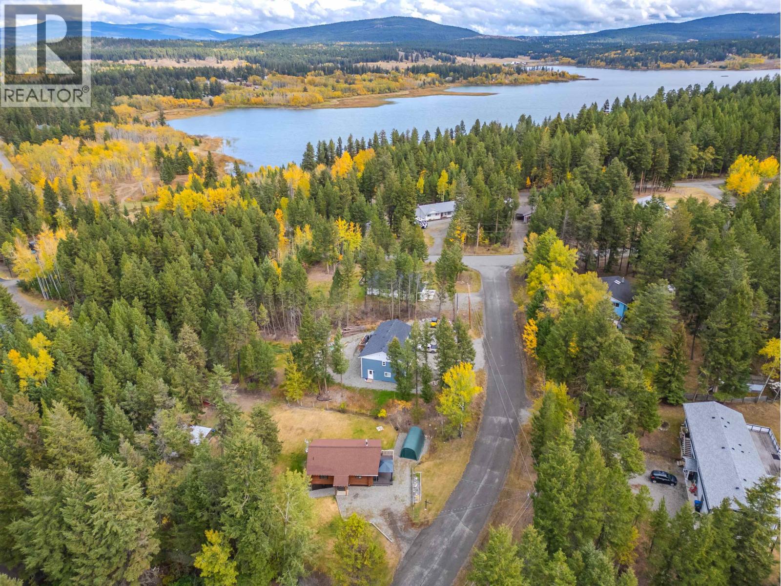 5231 Davis Road, 108 Mile Ranch, BC V0K 2Z0