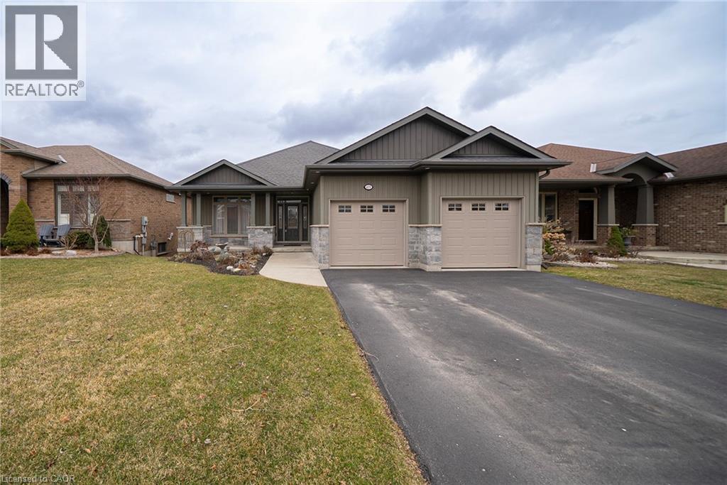 419 Queen St S, Norfolk County, ON N3Y 5M9