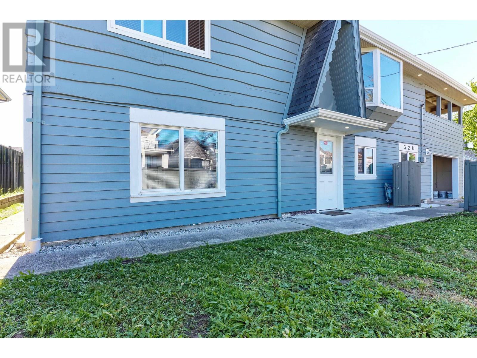 328 Fenton St, New Westminster, BC V3M 5H9