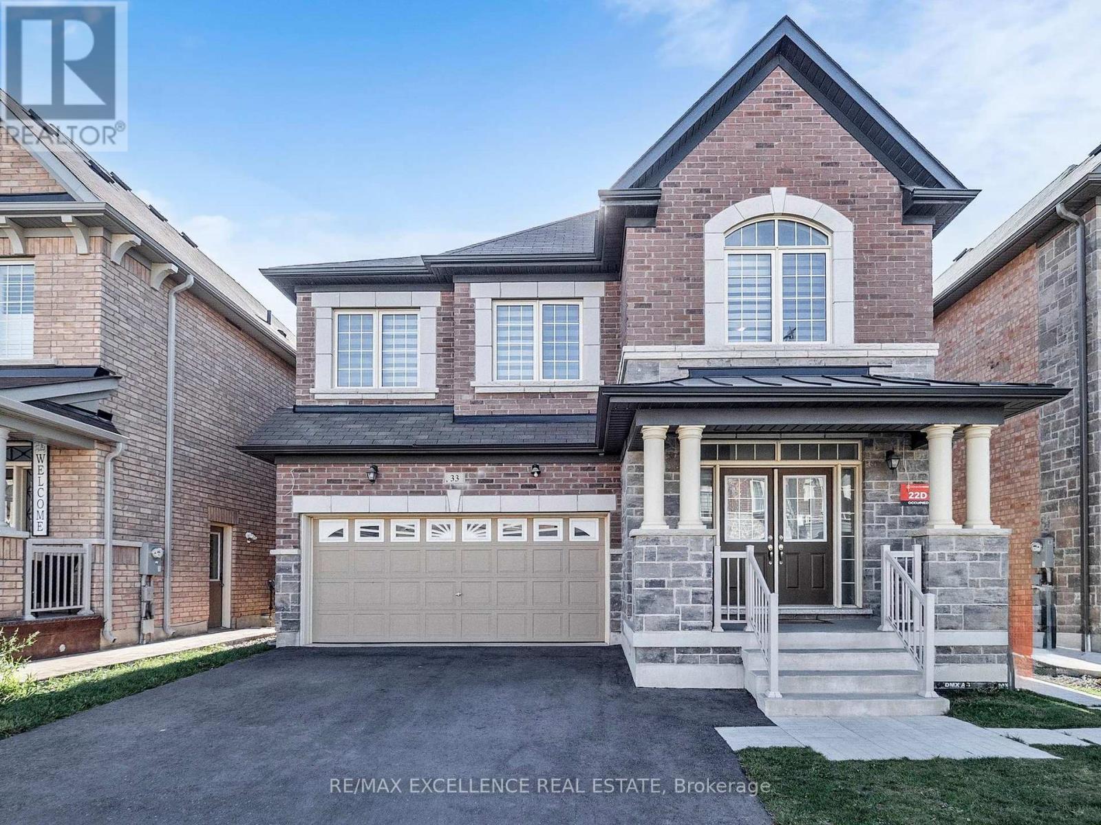 33 Tiger Cres, Brampton Sandringham-wellington North, ON L6R 0C8