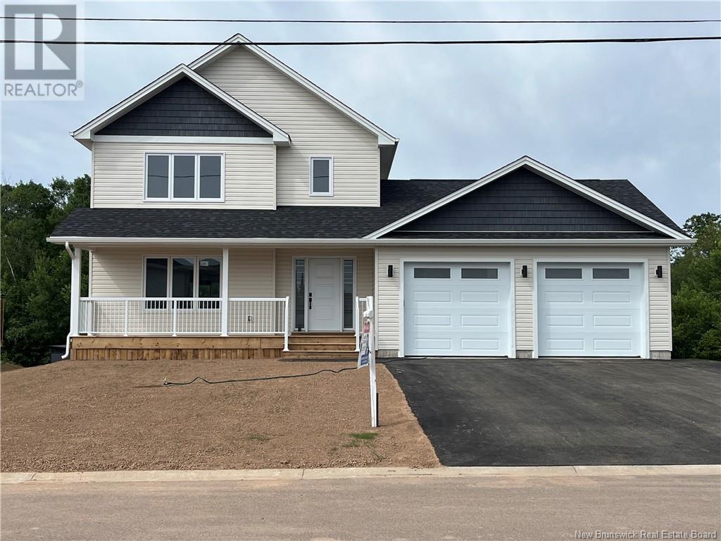 106 Melbourne Cres, Moncton, NB E1E 0K5