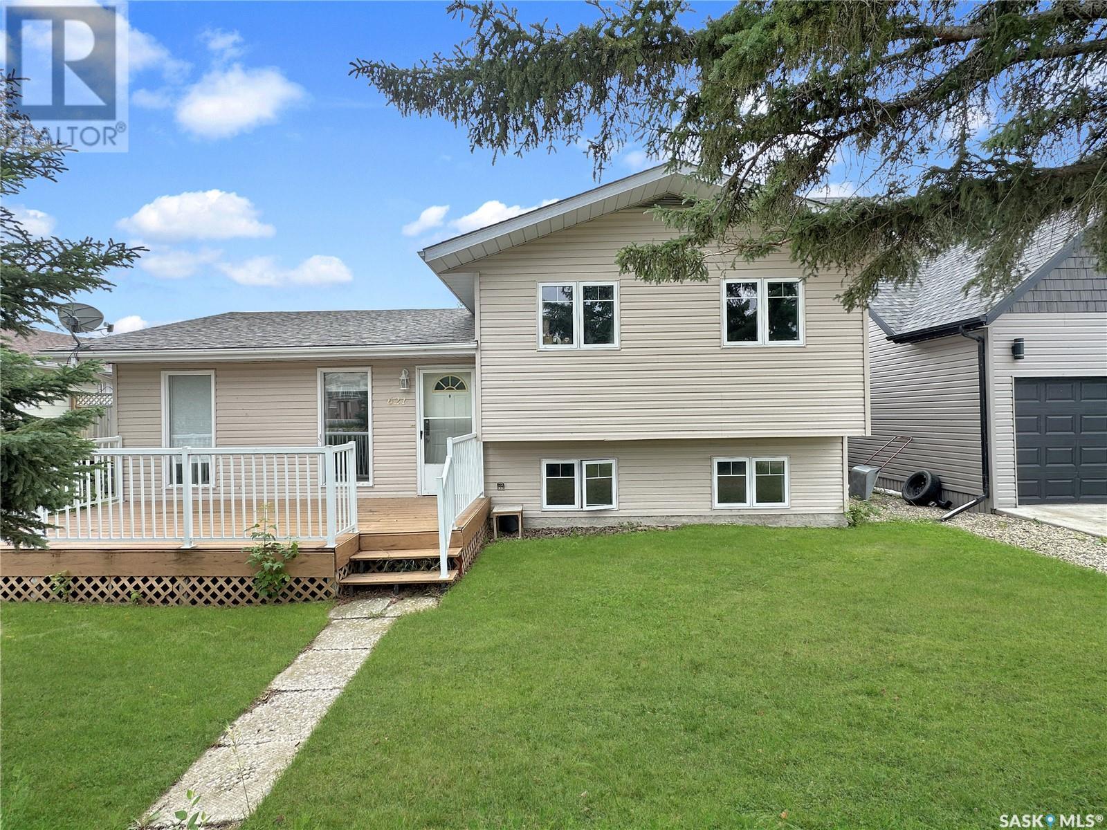 621 Broadway St W, Fort Qu'Appelle, SK S0G 1S0