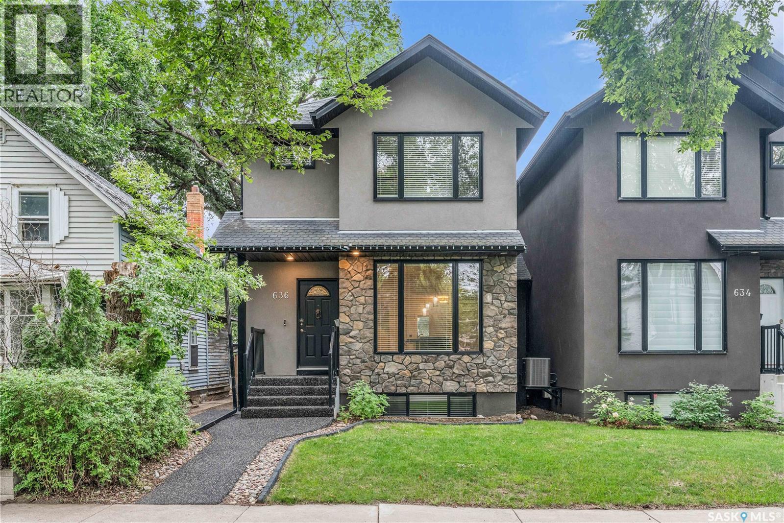 636 7th Street East, Saskatoon, SK S7H 0X9