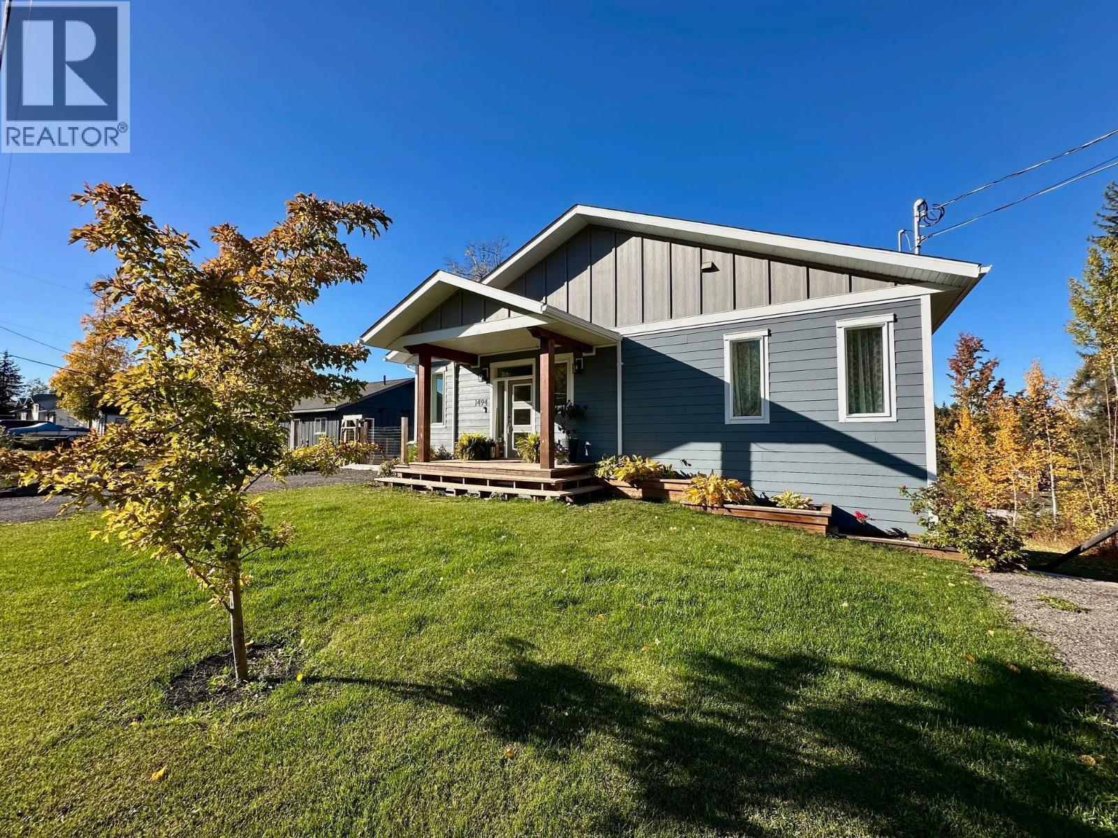 1494 Chestnut St, Telkwa, BC V0J 2X0