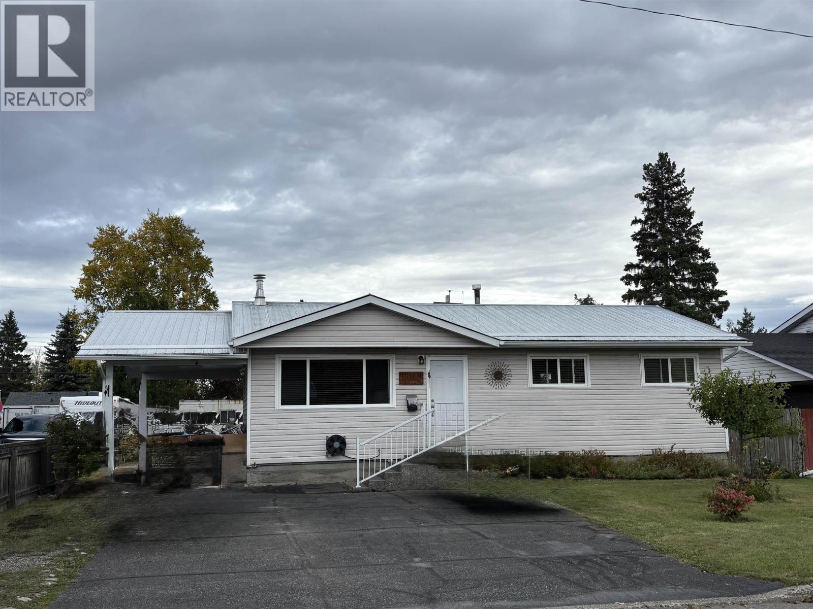 298 N Quinn St, Prince George, BC V2M 3J5