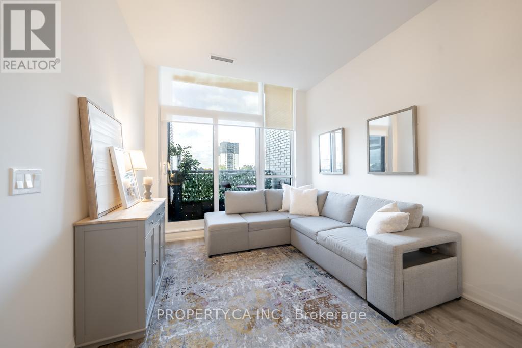 304 10 Gibbs Rd, Toronto, ON M9B 0E2