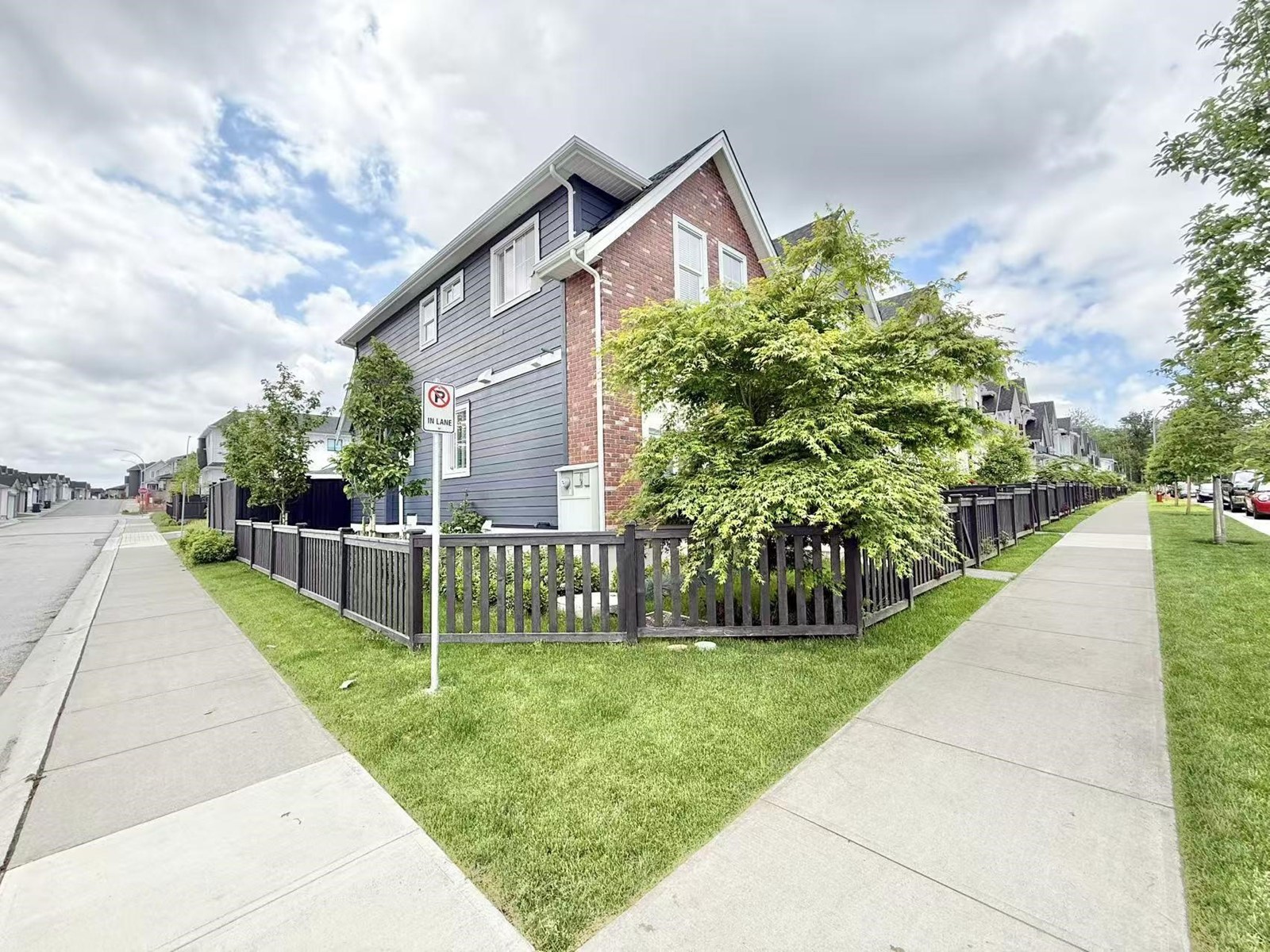 75 Avenue Unit 19682 #a, Langley, BC V2Y 3T2