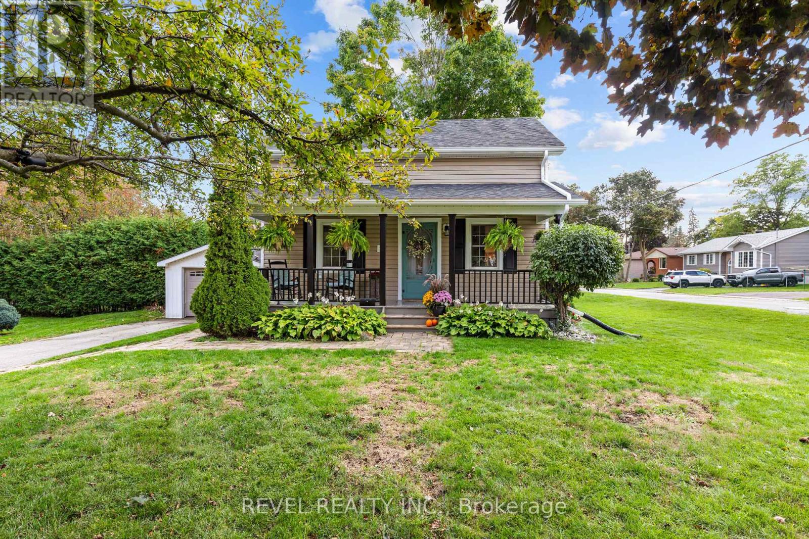 35 Glenelg St E, Kawartha Lakes, ON K9V 1Y9