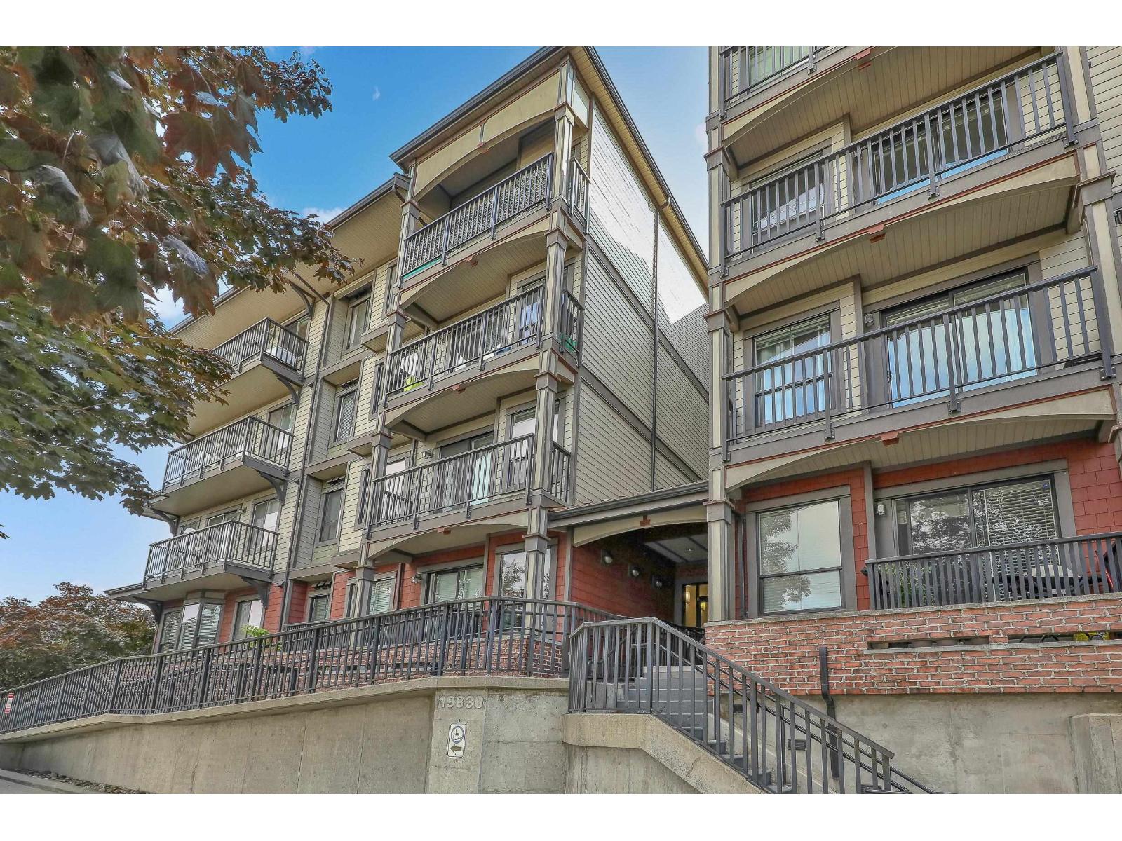 19830 56 Avenue Unit 304, Langley, BC V3A 0A5