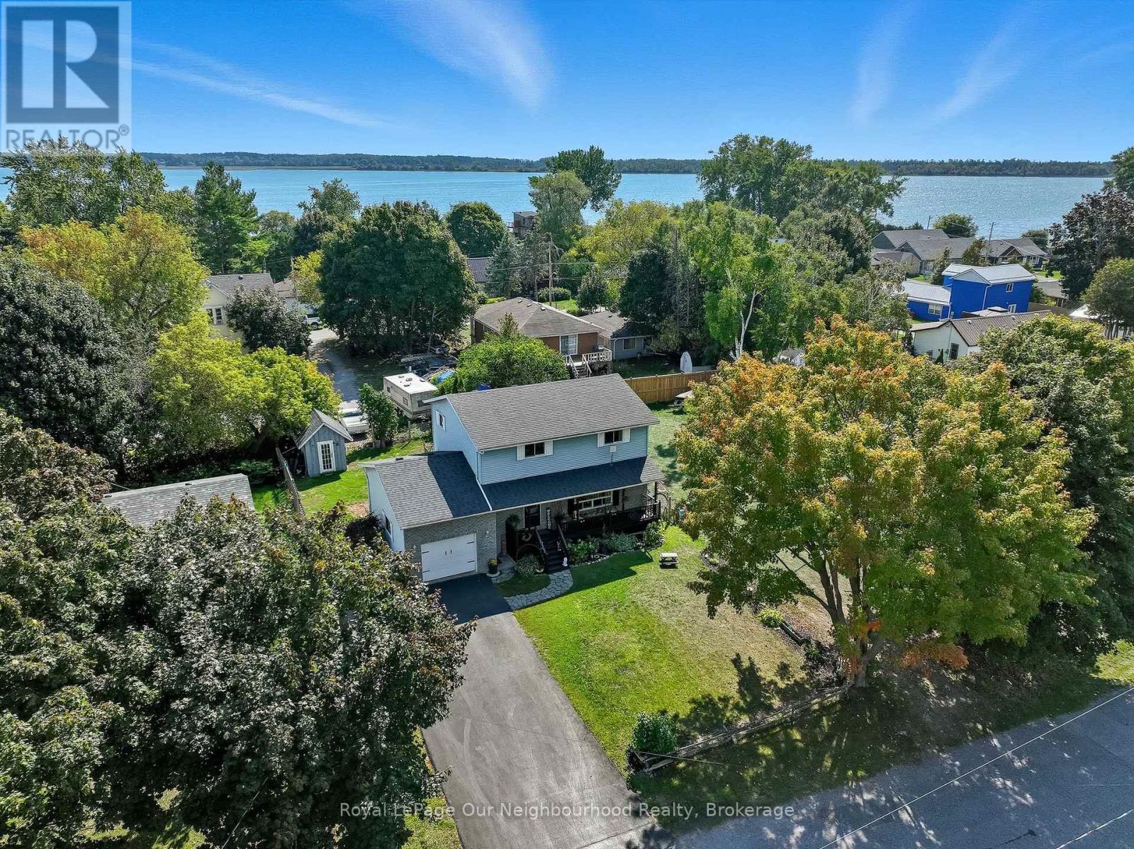 17 Elgin St W, Brighton, ON K0K 1H0