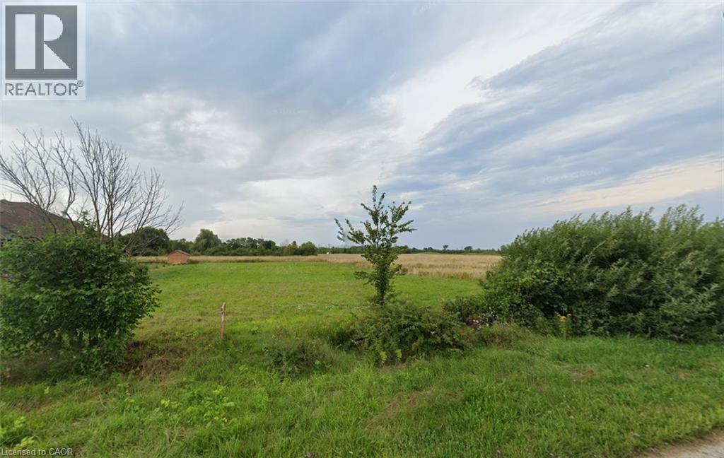 40 Russell St, Port Albert, ON N7A 3X9