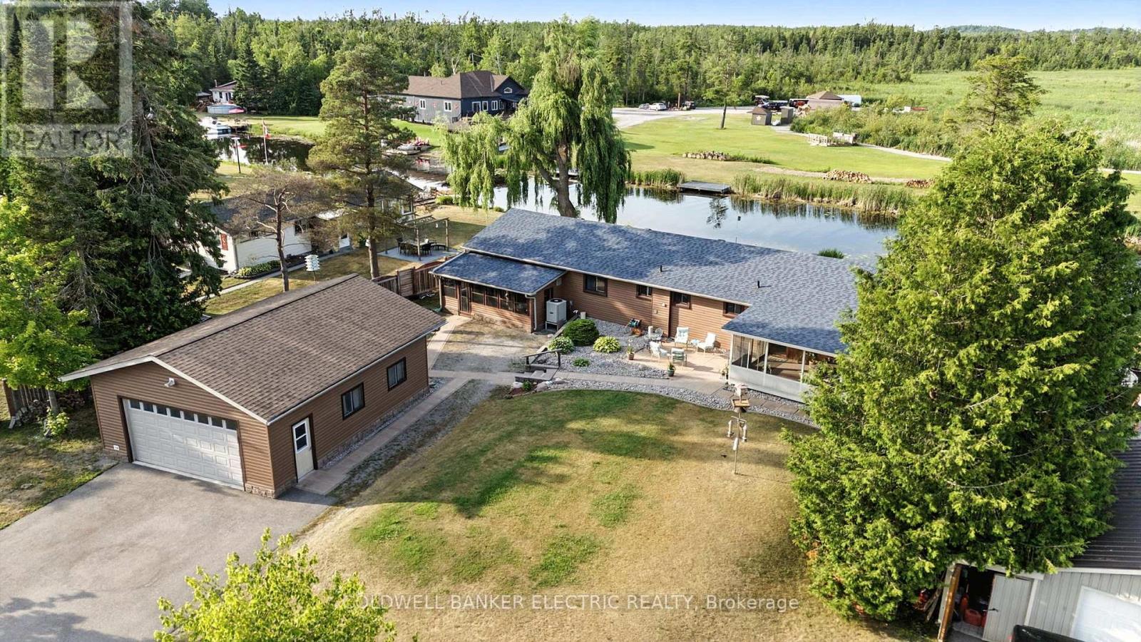 63 S Bayou Rd, Kawartha Lakes, ON K0M 1N0