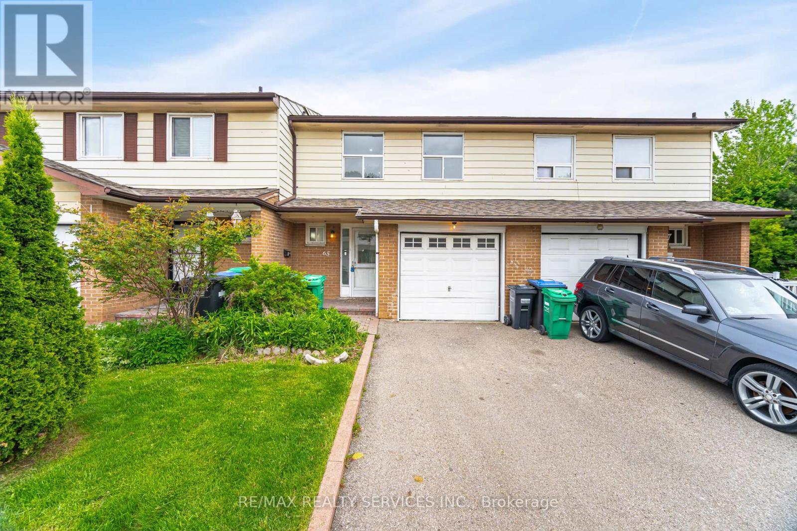 65 3525 Brandon Gate Dr, Mississauga, ON L4T 3M3