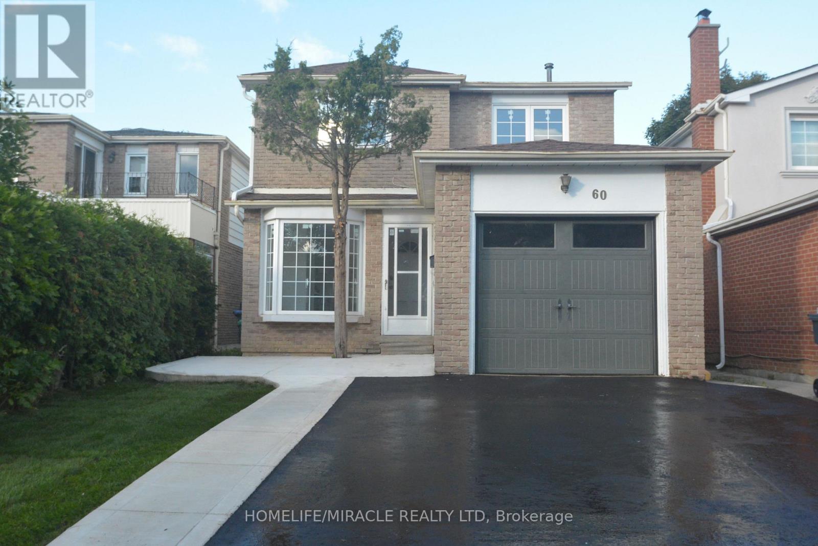 60 Denlow Dr, Brampton, ON L6Y 2L5
