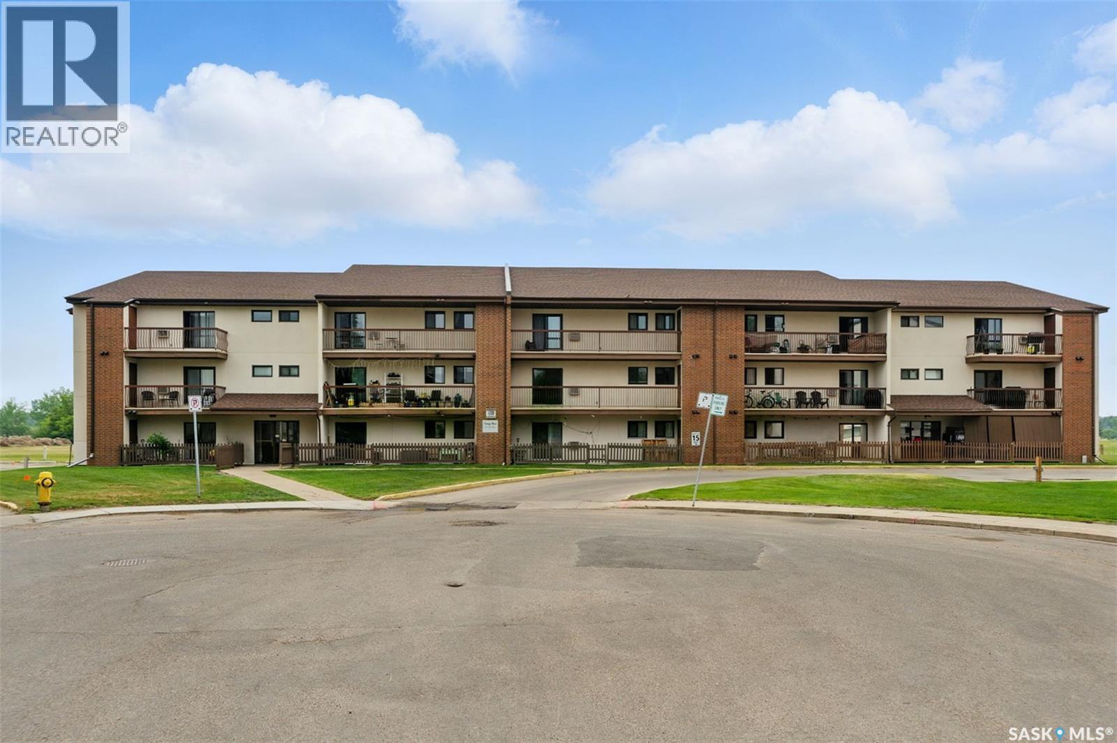 211 Tait Place Unit 107, Saskatoon, SK S7H 5L5
