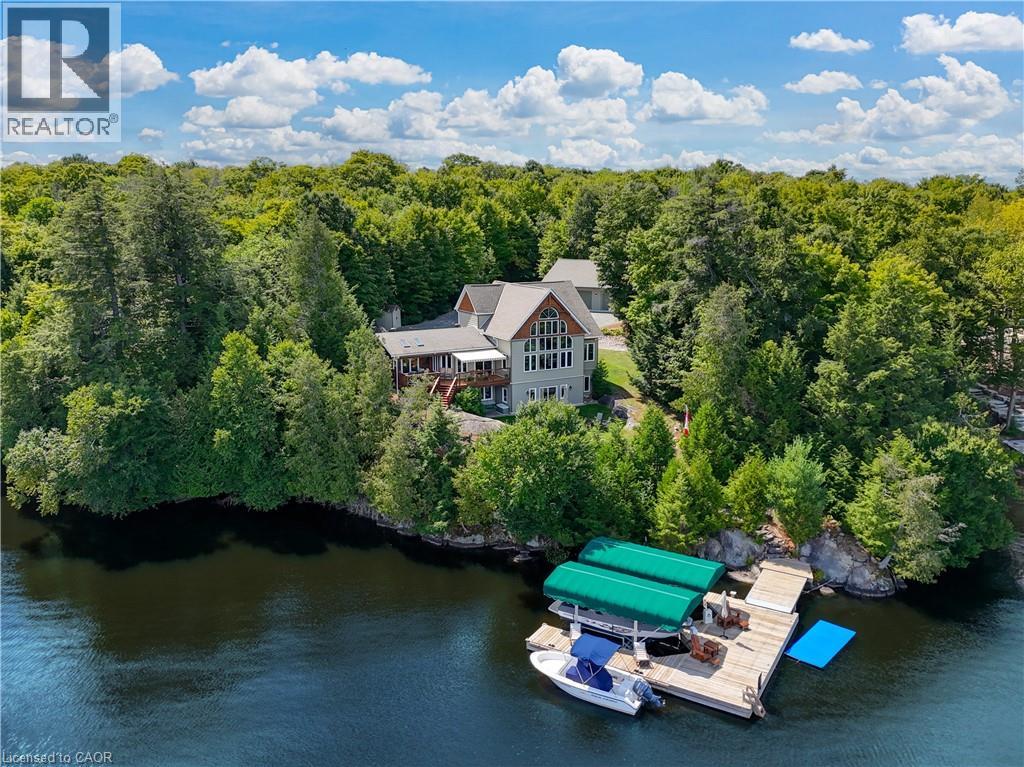 36 Manitouwabing Estates Rd, McKellar, ON P2A 0B5