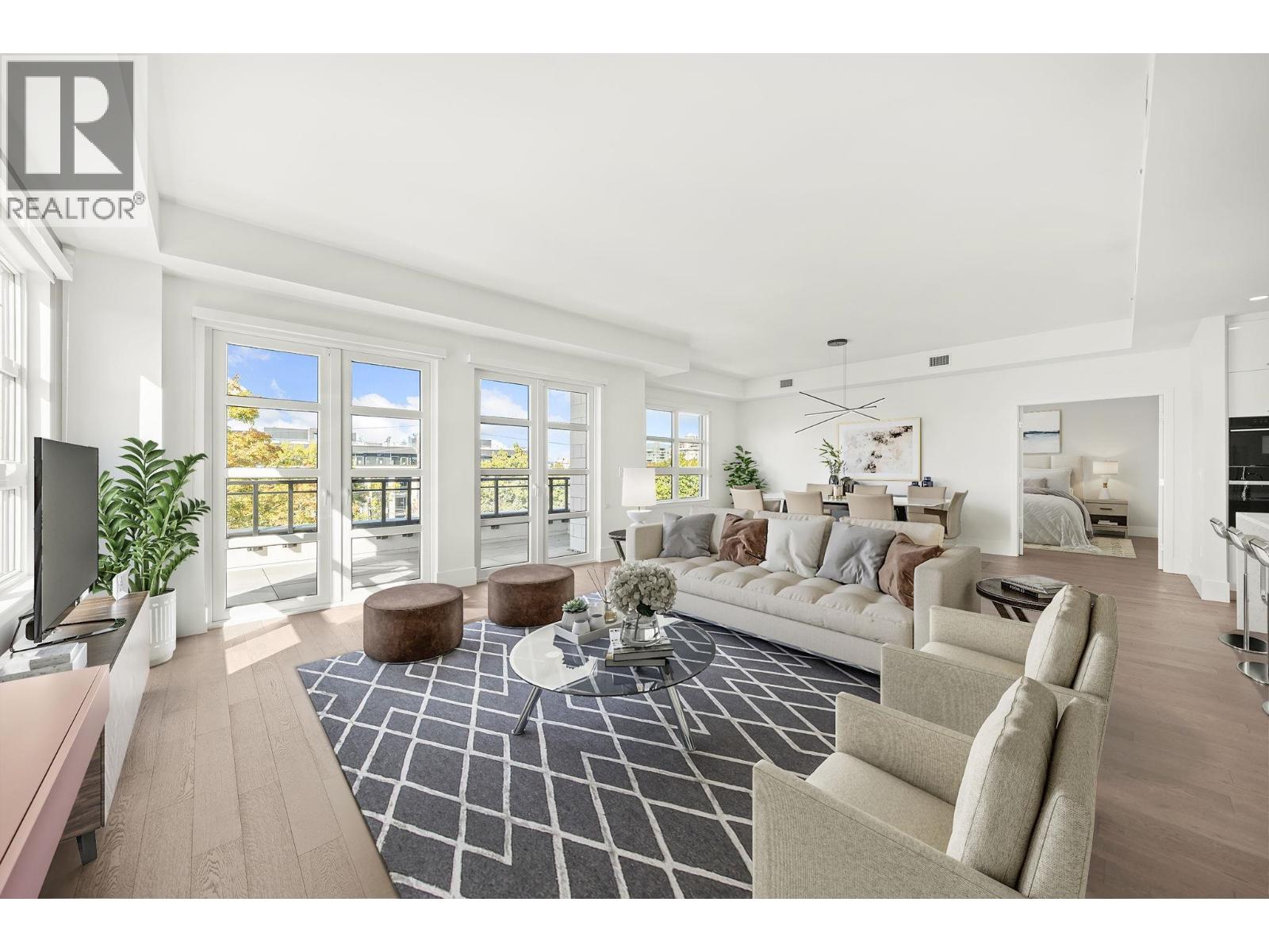 6168 E Boulevard Unit 504, Vancouver, BC V6M 3V6