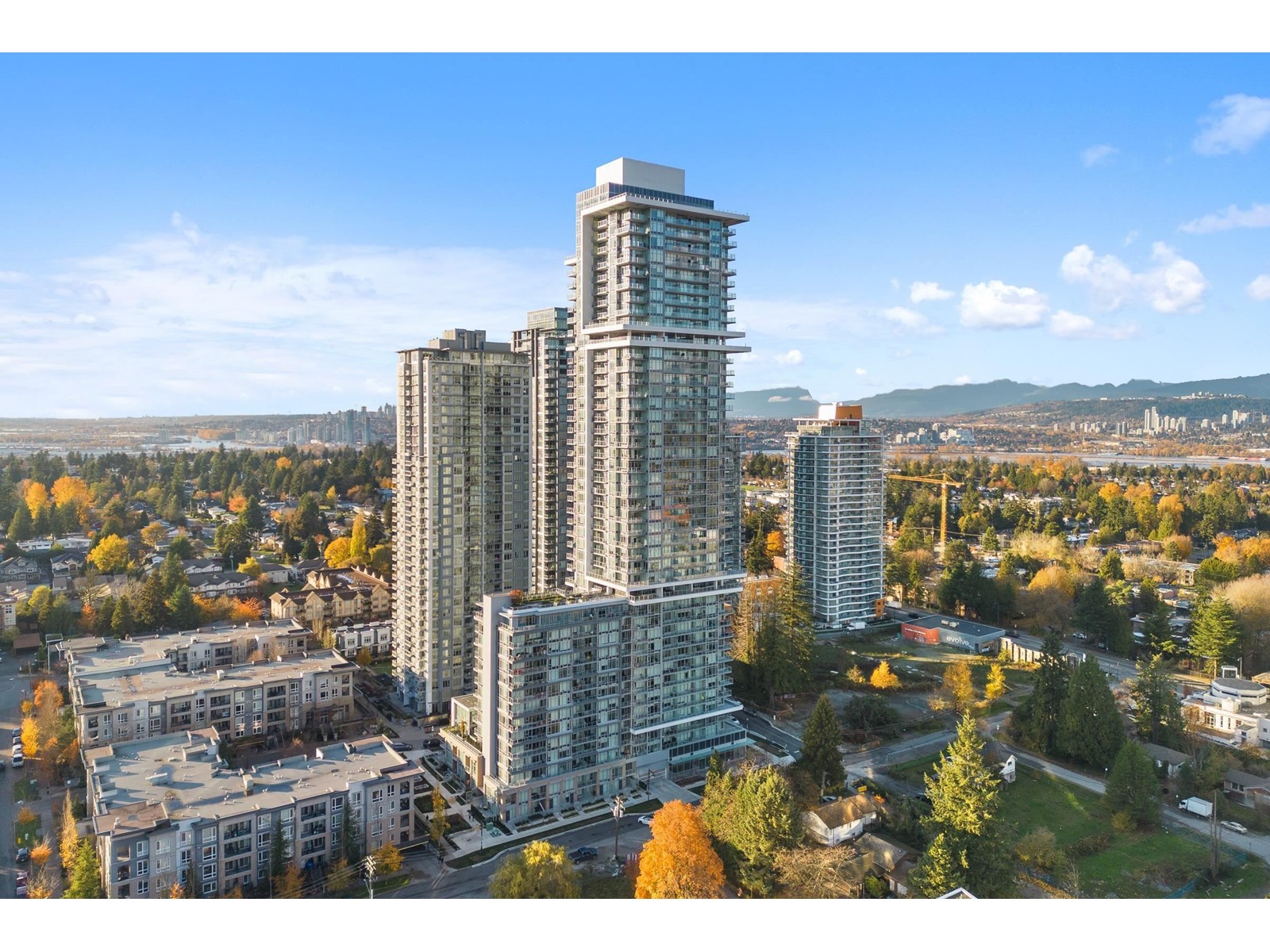 13350 Central Avenue Unit 3105, Surrey, BC V3T 0S1