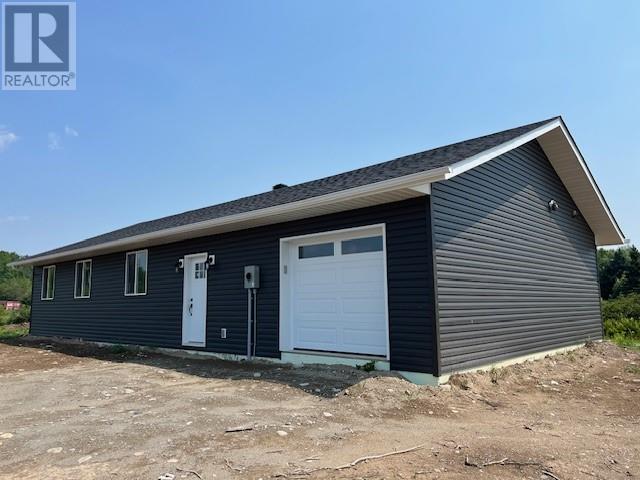5 Emily St, St. Charles, ON P0M 2W0