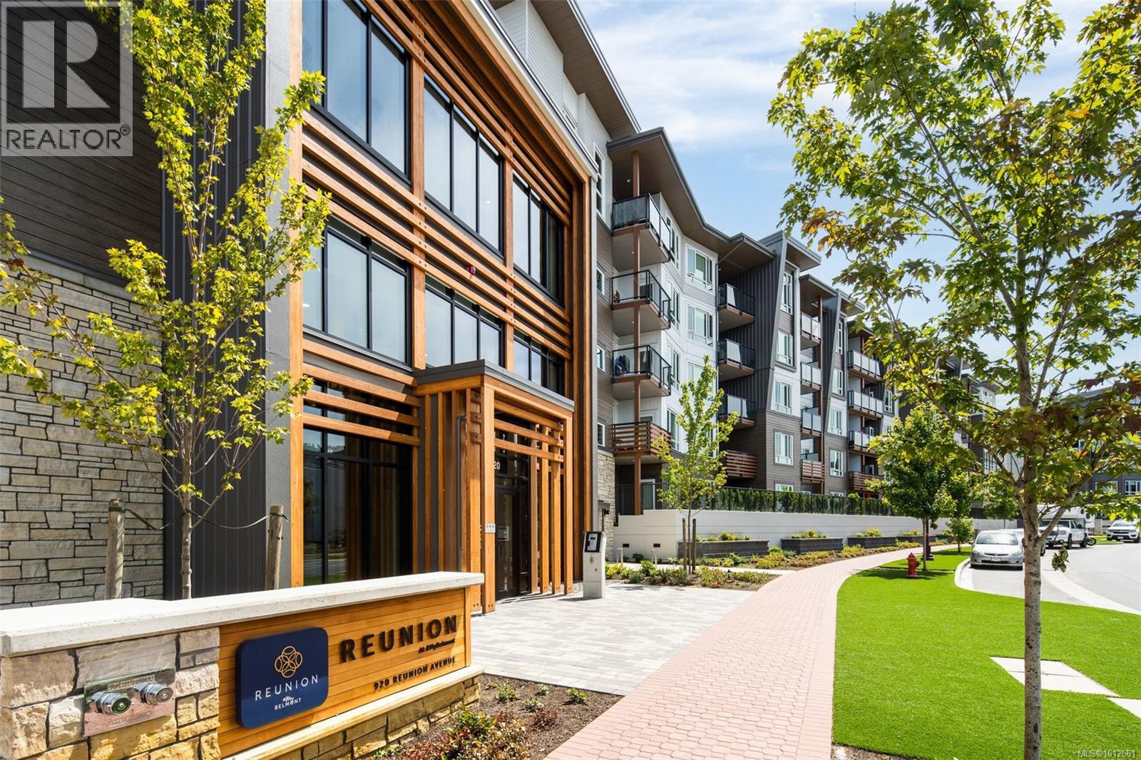 920 Reunion Ave Unit 530 Ave, Langford, BC V9B 3Y7
