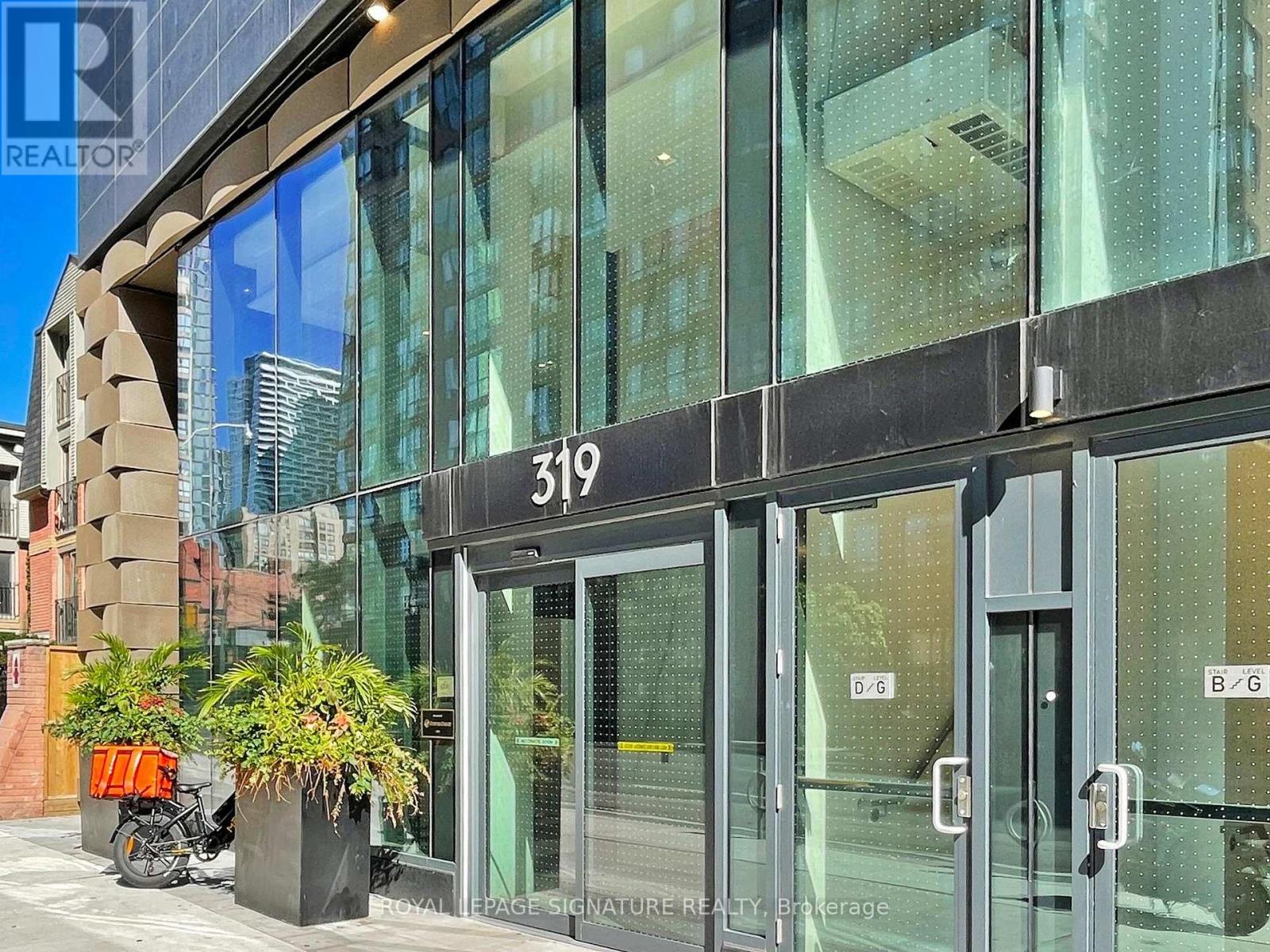 1006 319 Jarvis St, Toronto, ON M5B 0C8
